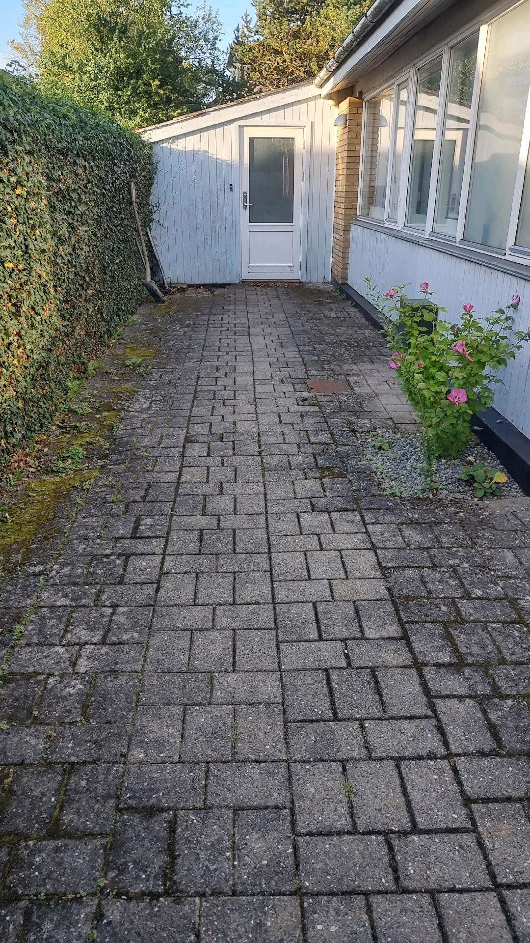 Vi hjælper med brolægning og belægning